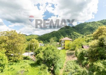 Vista delle montagne - Three-room apartment Località Bavastri
 
40, Torriglia - photo 20