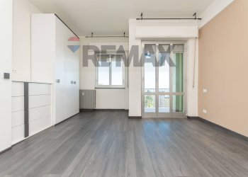 Stanza vuota - Appartamento Via Ernesto Stassano
 
37, Genova - foto 23