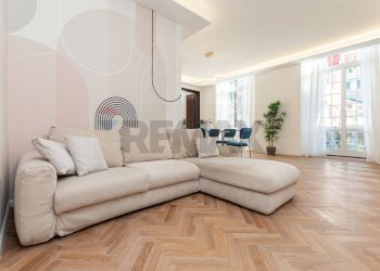 Soggiorno - Appartamento Salita Pollaiuoli
 
13, Genova - foto 12