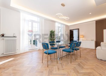 Sala da pranzo - Appartamento Salita Pollaiuoli
 
13, Genova - foto 14
