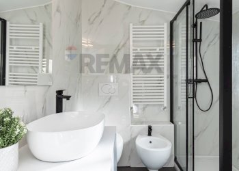 Bagno - Appartamento Salita Pollaiuoli
 
13, Genova - foto 31