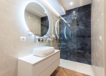 Bagno - Appartamento Salita Pollaiuoli
 
13, Genova - foto 42