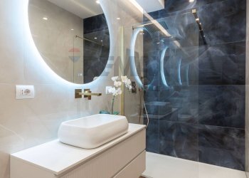 Bagno - Appartamento Salita Pollaiuoli
 
13, Genova - foto 43