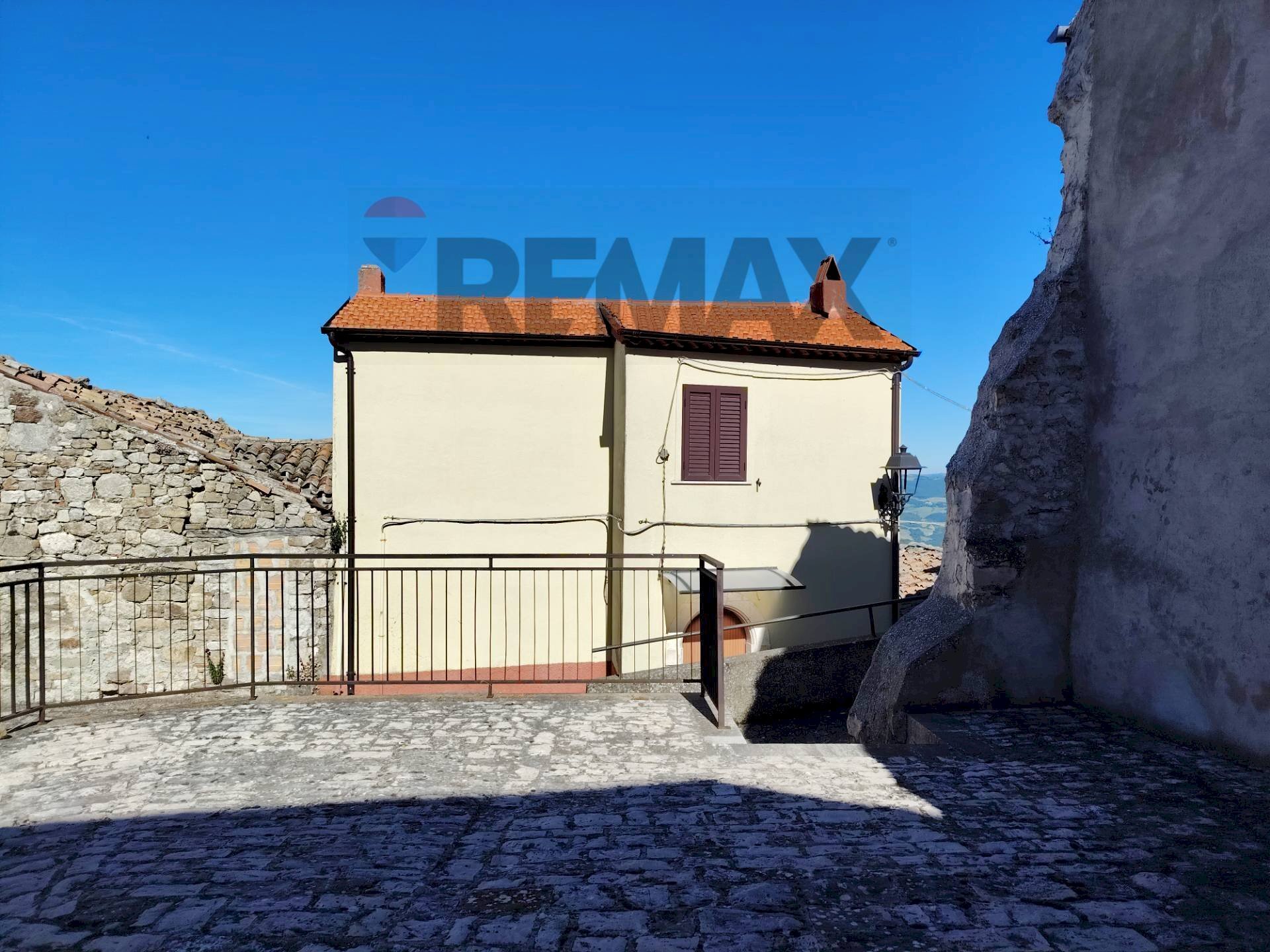 Casa all\'aperto - Casa semi indipendente Via Castello
 
30, Sant'Angelo Limosano - foto 1
