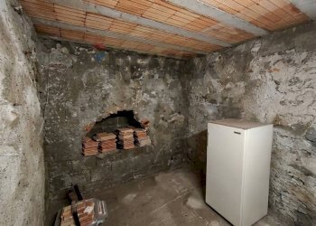 Dettagli - Casa semi indipendente Via Castello
 
30, Sant'Angelo Limosano - foto 23