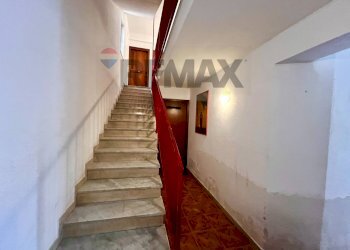 Scale - Four-room apartment VIALE DEI PINI
 
21, Isola delle Femmine - photo 14