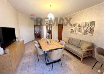Sala da pranzo - Four-room apartment VIALE DEI PINI
 
21, Isola delle Femmine - photo 15