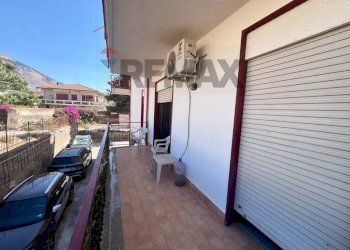 Balcone - Four-room apartment VIALE DEI PINI
 
21, Isola delle Femmine - photo 27