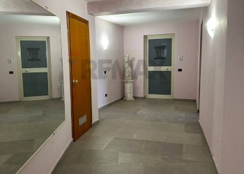 Hall / corridoio - Four-room apartment monsignor Ficarra Madonna delle Rocche, Agrigento - photo 6