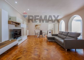Sala da pranzo - Four-room apartment via Enrico De Nicola
 
27, Barletta - photo 1