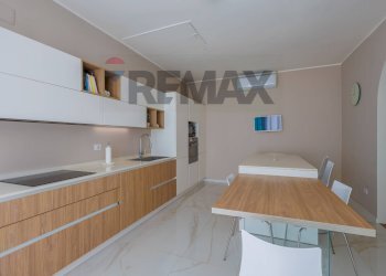 Cucina - Four-room apartment via Enrico De Nicola
 
27, Barletta - photo 8