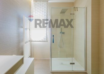 Bagno - Four-room apartment via Enrico De Nicola
 
27, Barletta - photo 11