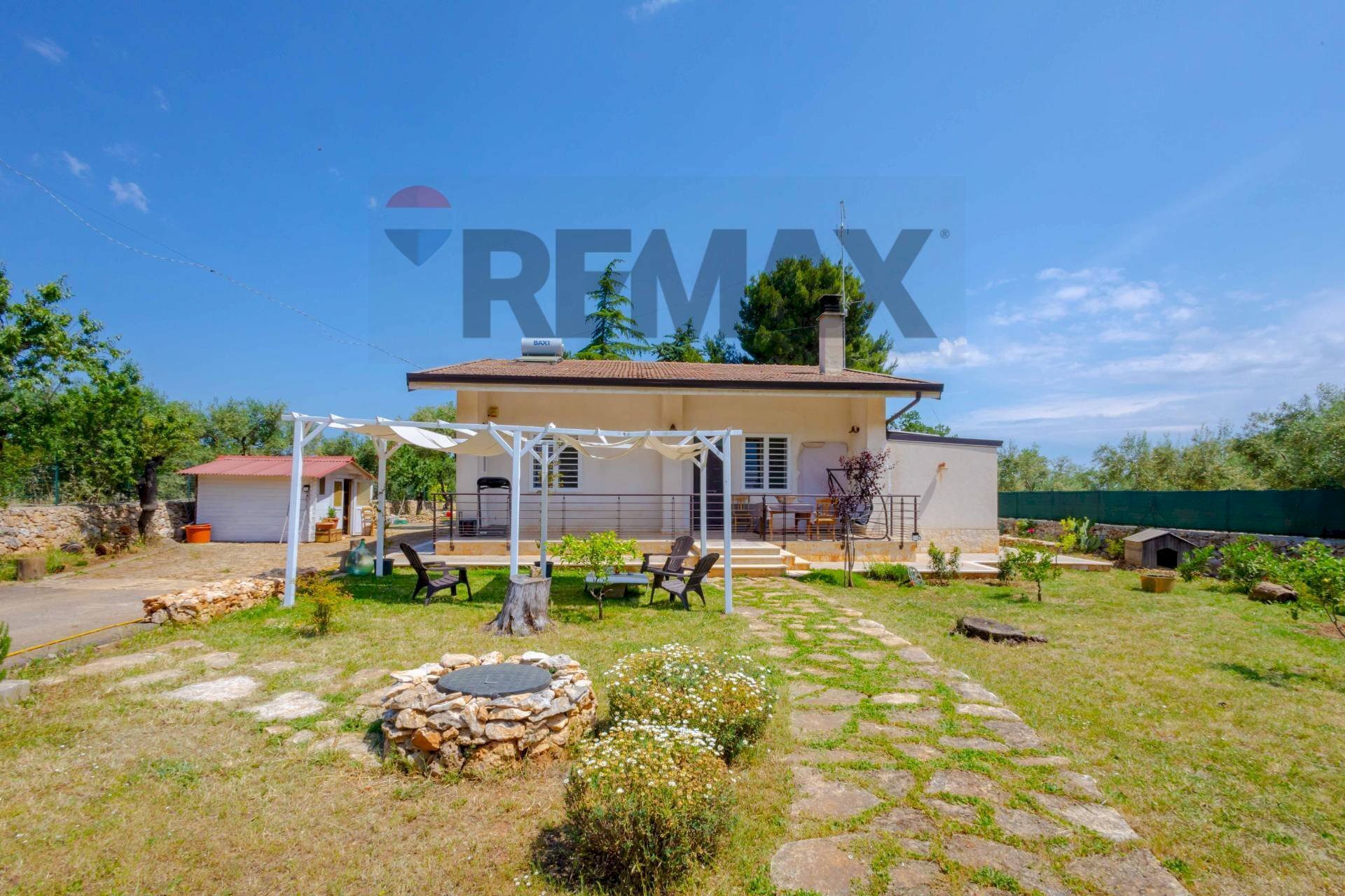 Casa all\'aperto - Villa Via della Riconciliazione dei Cristiani
 
--, Cassano delle Murge - foto 1