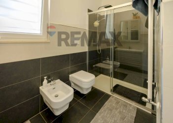 Bagno - Villa Via della Riconciliazione dei Cristiani
 
--, Cassano delle Murge - foto 21