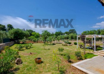 Giardino - Villa Via della Riconciliazione dei Cristiani
 
--, Cassano delle Murge - foto 38