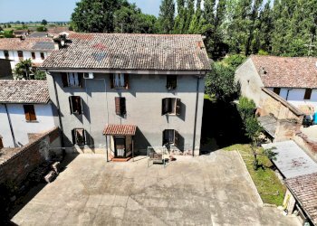 Casa all\'aperto - Independent house Via Galileo Galilei
 
27, Casalmaggiore - photo 2