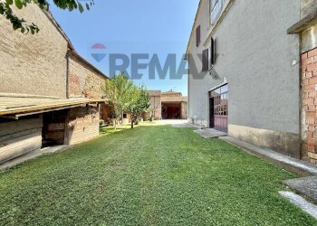 Giardino - Independent house Via Galileo Galilei
 
27, Casalmaggiore - photo 10