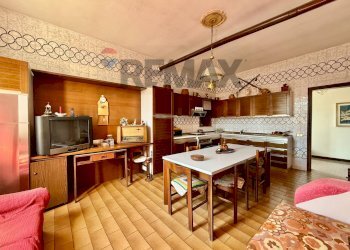 Sala da pranzo - Independent house Via Galileo Galilei
 
27, Casalmaggiore - photo 18