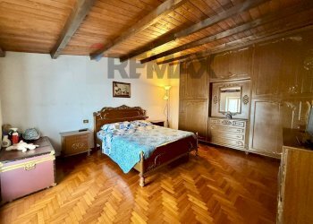 Camera / camera da letto - Independent house Via Galileo Galilei
 
27, Casalmaggiore - photo 32