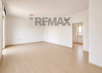 Stanza vuota - Semi-detached house Via XXV Aprile
 
10, Bonemerse - photo 13