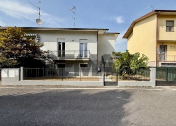 Casa all\'aperto - Casa semi indipendente Via XXV Aprile
 
10, Bonemerse - foto 1
