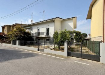 Casa all\'aperto - Casa semi indipendente Via XXV Aprile
 
10, Bonemerse - foto 30