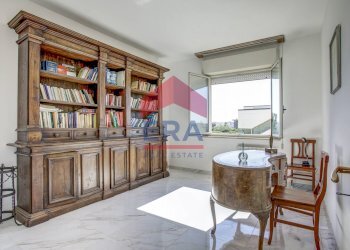 Studio - Four-room apartment Largo Valerio Bacigalupo
32, Roma - photo 17