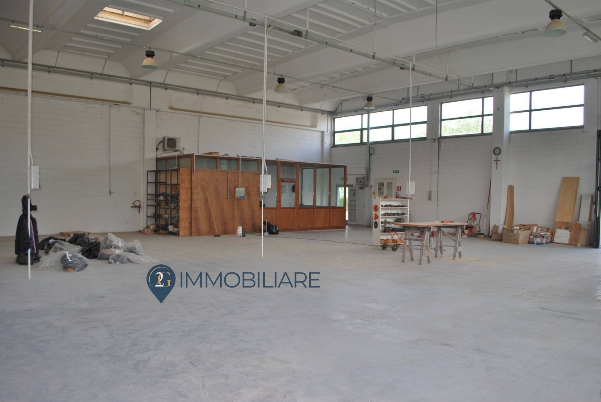 Foto 1 - Shed Via Variante Aurelia
 
4, Sarzana - photo 1