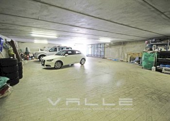 Garage - Villa via Vulcano, Selvino - foto 35