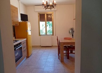 Cucina - Casa indipendente via Sant'Antonio, Novi di Modena - foto 2