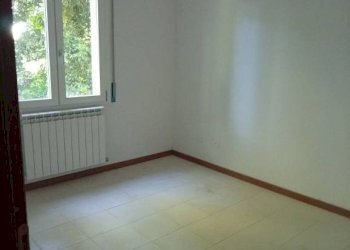 Camera da letto - Trilocale via Provinciale Mantova, Novi di Modena - foto 12