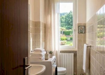 Bagno - Quadrilocale via Enea Sacconaghi, 89, Comerio - foto 12
