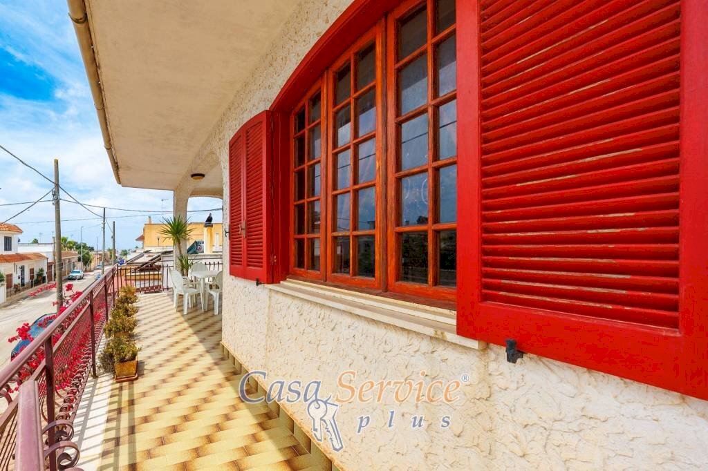 Balcone - Appartamento via Puglia, Ugento - foto 2