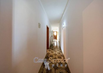 Corridoio - Appartamento via Puglia, Ugento - foto 35