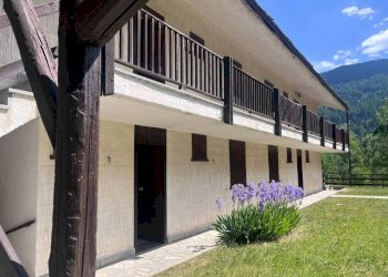 Facciata - Bilocale via Clotes, 55, Sauze d'Oulx - foto 5