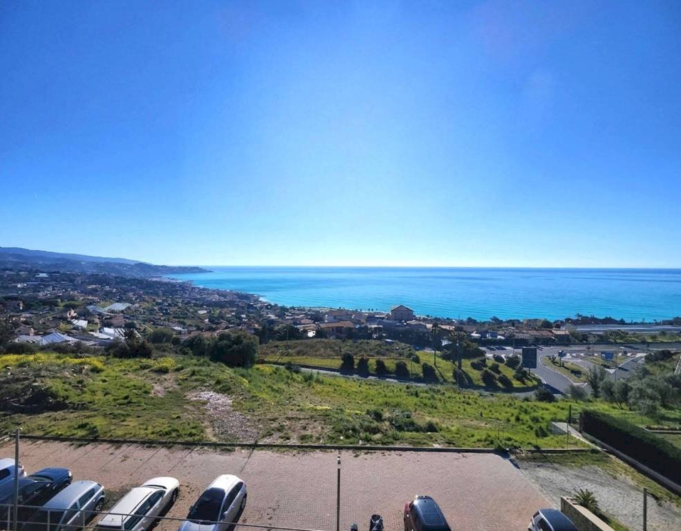 Vista - Three-room apartment via Padre Semeria, Sanremo - photo 1