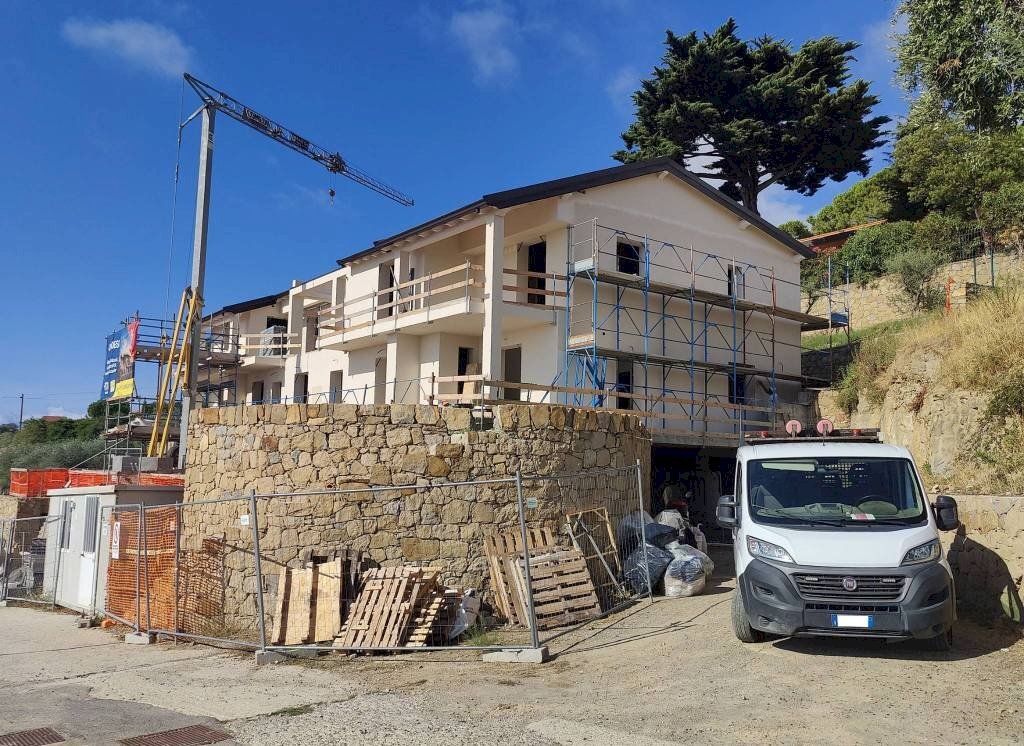 Facciata - Trilocale via Padre Semeria, Sanremo - foto 2