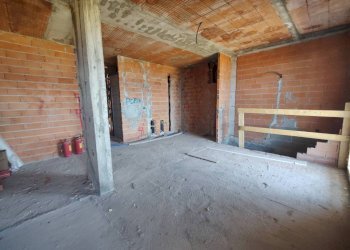 Soggiorno - Three-room apartment via Padre Semeria, Sanremo - photo 4