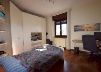 Camera da letto - Quadrilocale via Statale Mondovì, 72, Beinette - foto 19
