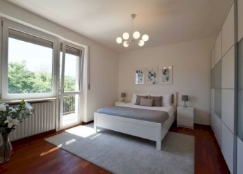 Camera da letto - Quadrilocale corso Italia, 2, Mondovì - foto 13