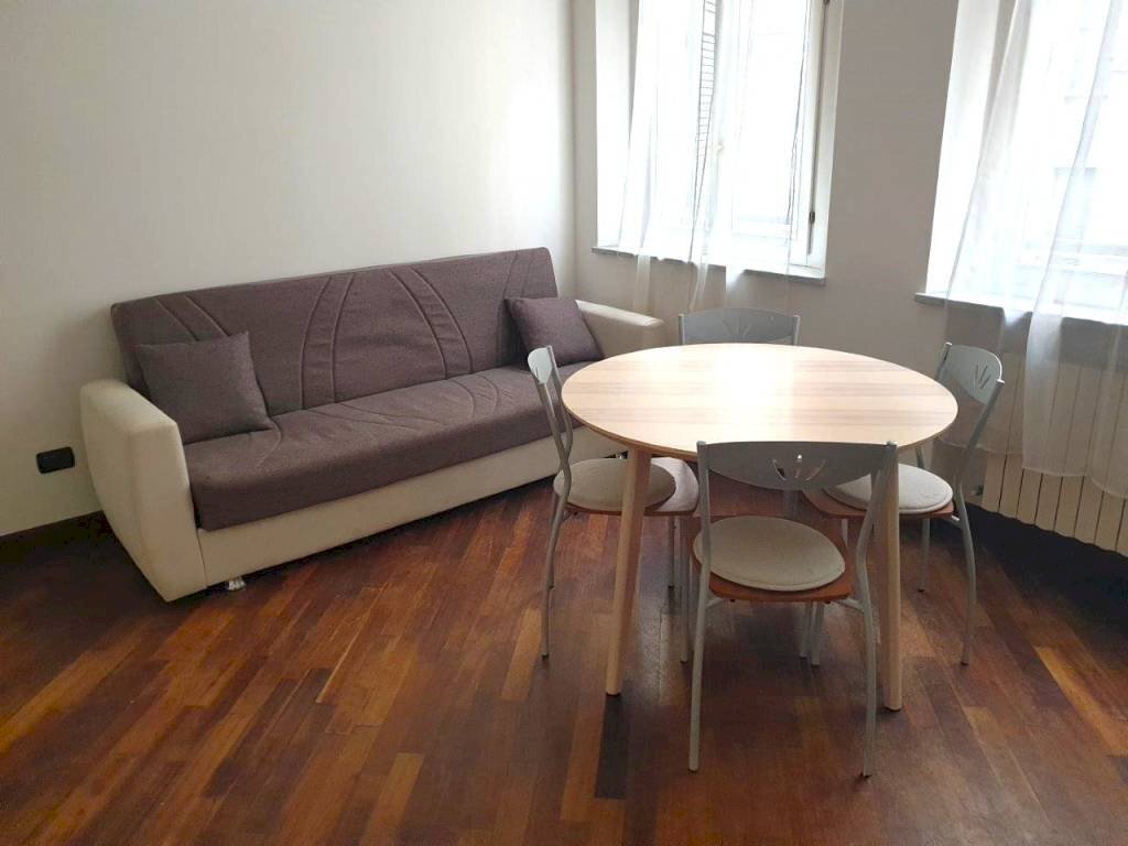 Salone - Three-room apartment via Giacomo Puccini, 7, Parma (neighborhood Cittadella) - photo 2