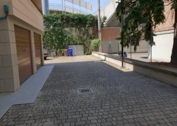 Cortile interno - Three-room apartment via Giacomo Puccini, 7, Parma (neighborhood Cittadella) - photo 30