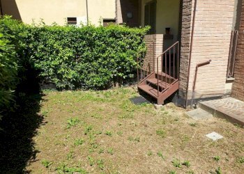 Giardino - Monolocale via Clemente Bondi, 20, Parma (zona San Lazzaro) - foto 8