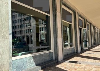 Zona - Negozio via Antonio Gramsci, 32, Aosta - foto 3