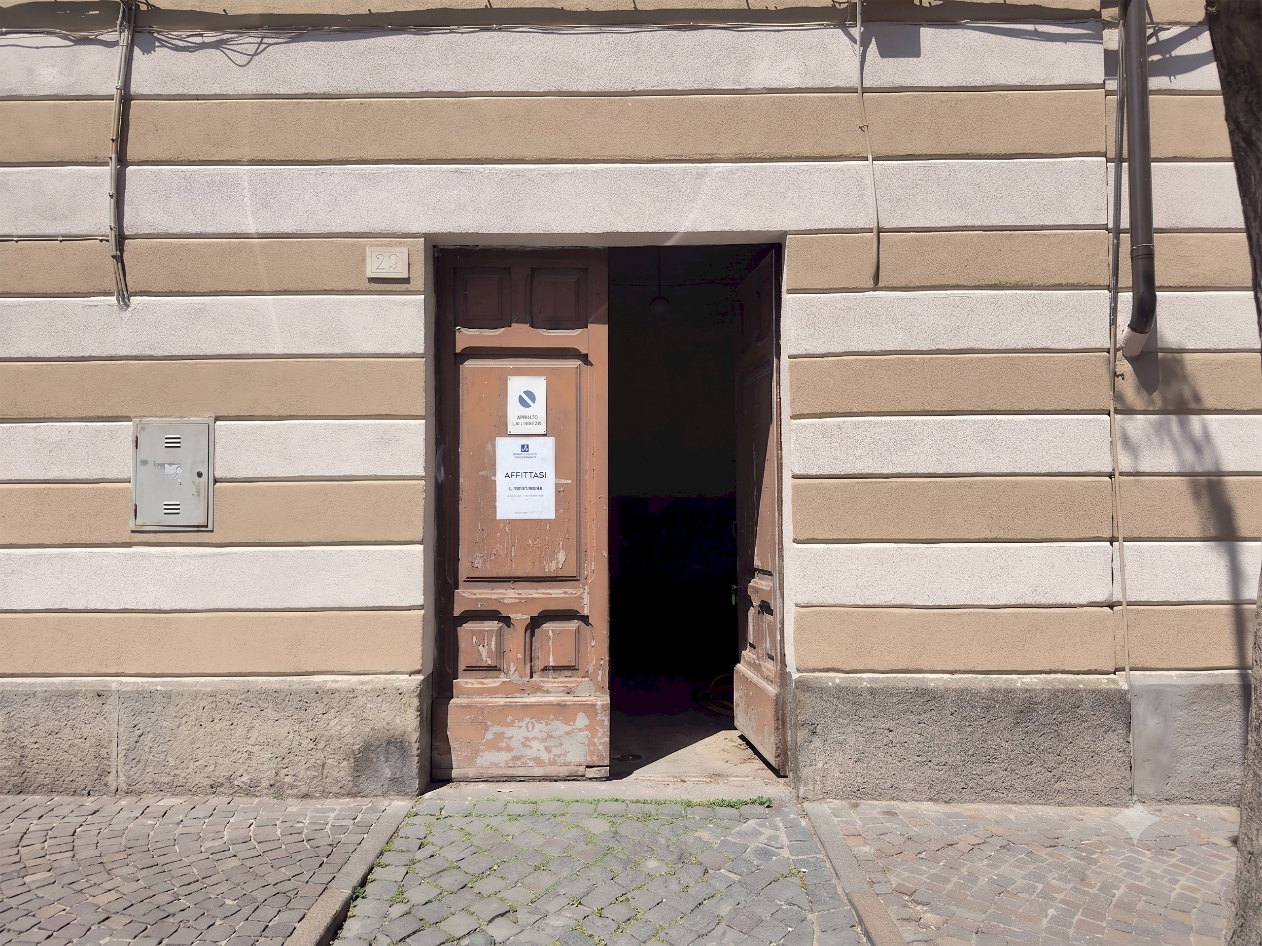 Foto 1 - Magazzino Via Tommaso Carletti
 
29, Viterbo - foto 1