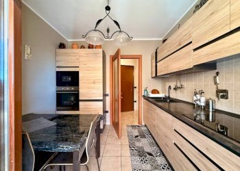 Cucina - Quadrilocale via Bardonecchia, 12/7, Carmagnola - foto 7