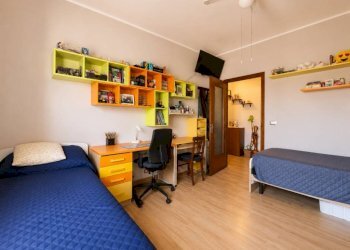 Camera da letto - Quadrilocale via Fratelli Boasso, 15, Carmagnola - foto 9