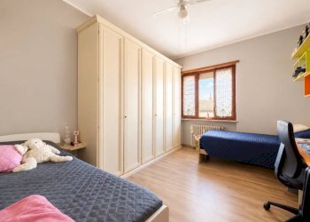 Camera da letto - Quadrilocale via Fratelli Boasso, 15, Carmagnola - foto 11