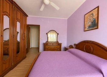 Camera da letto - Quadrilocale via Fratelli Boasso, 15, Carmagnola - foto 14