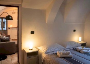 Camera da letto - Trilocale via Vigliani, 28, Dolceacqua - foto 2